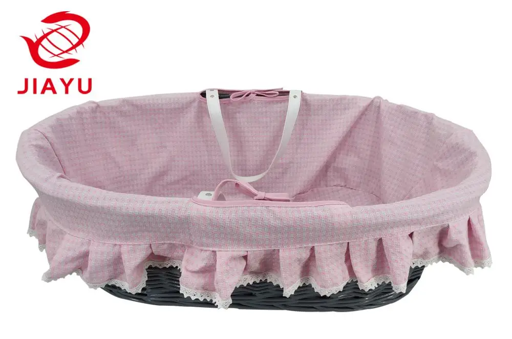 Natural firm wicker sleeping angel baby bassient with fabric