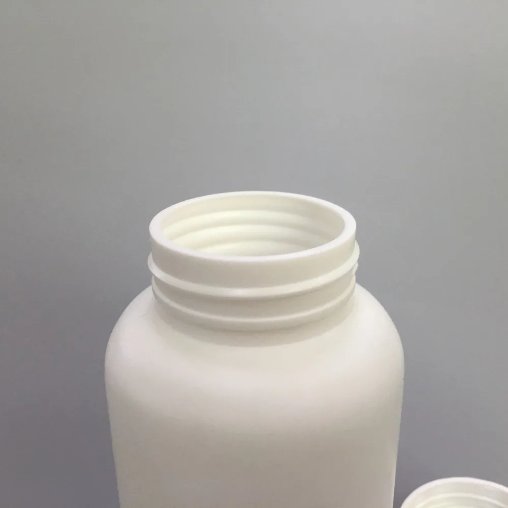 Medicine Bottles HDPE Pharmaceutical Plastic 350ml White Pill Bottle ODM Water Bottle with Pill Box Hot Stamping Pill Container