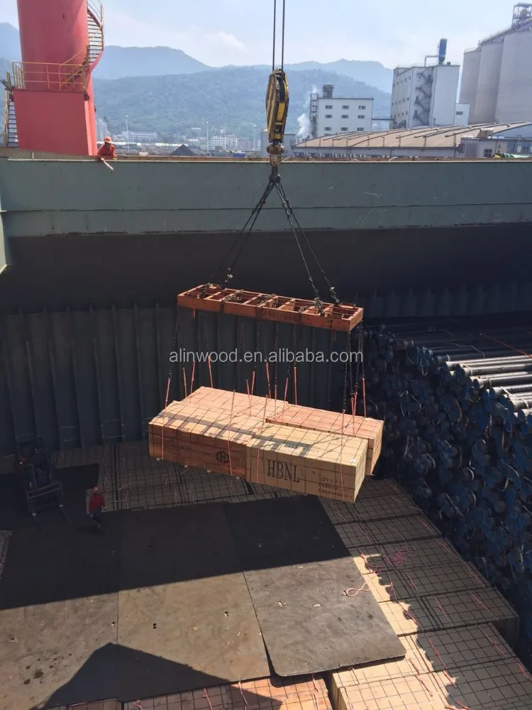 
large quantity film faced plywood shipped by bulk cargo 