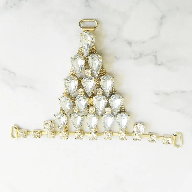 Hot Selling Fashion Fancy Charm Triangle Crystal Rhinestone Shoe Accessories for Women