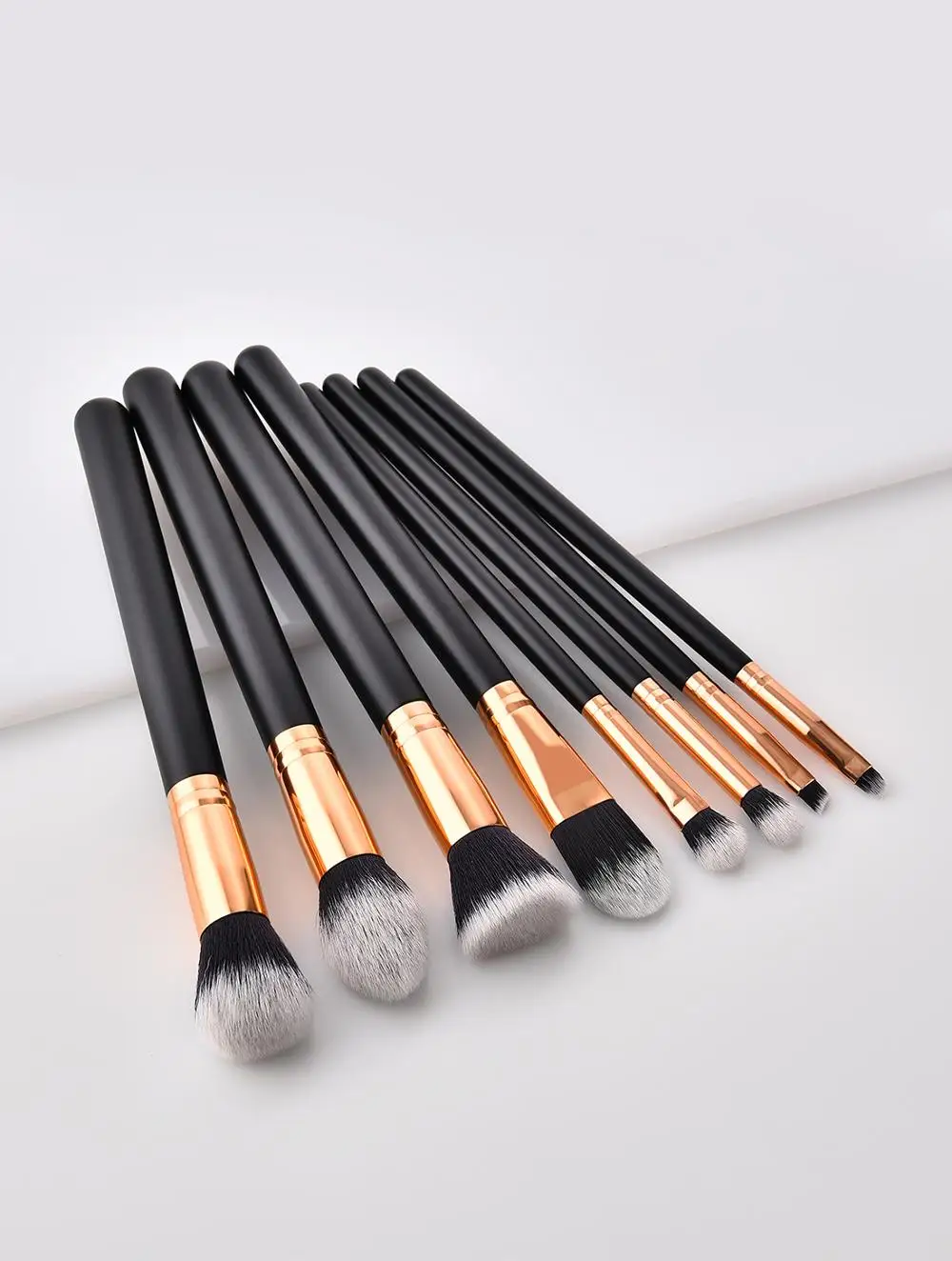 Sample Free Makeup Brushes set Customize Logo cosmetic tools