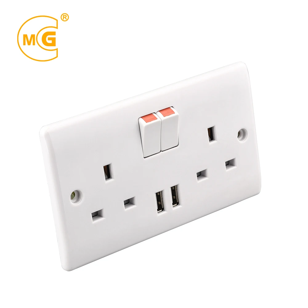 Универсальная Розетка BS UK 13A с двумя USB-портами