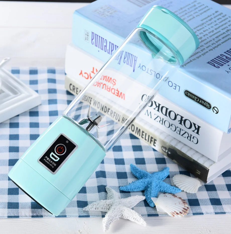 Multifunctional Small Juicer Portable Electric 6 Blades Mini Fruit Juicer Rechargeable Juice Blender