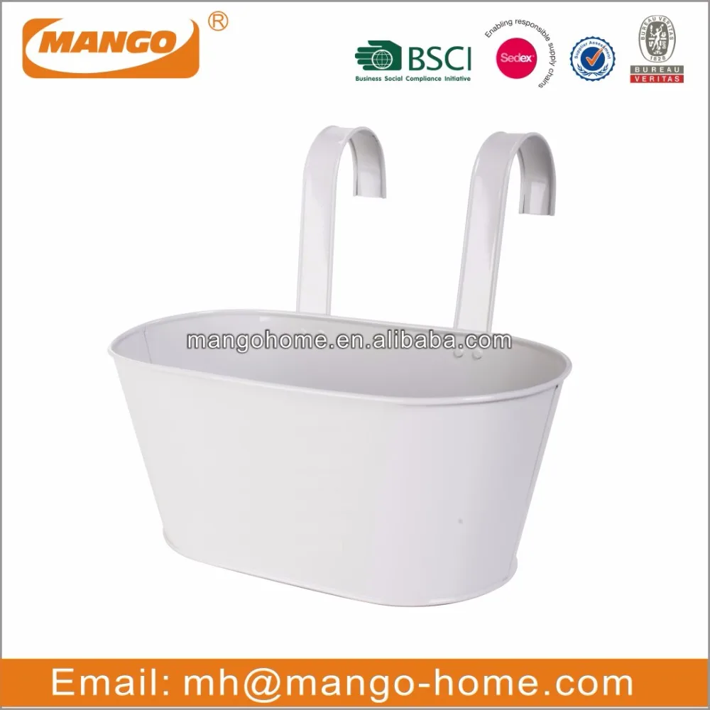 Colorful Metal outdoor oval planter flower pots