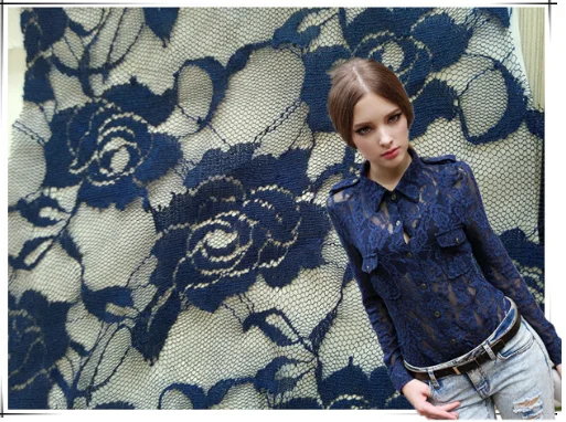 85% полиэстер и 15% спандекс королевский синий большой цветок вышивка кружевной ткани кружевной ткани для свадебного платья