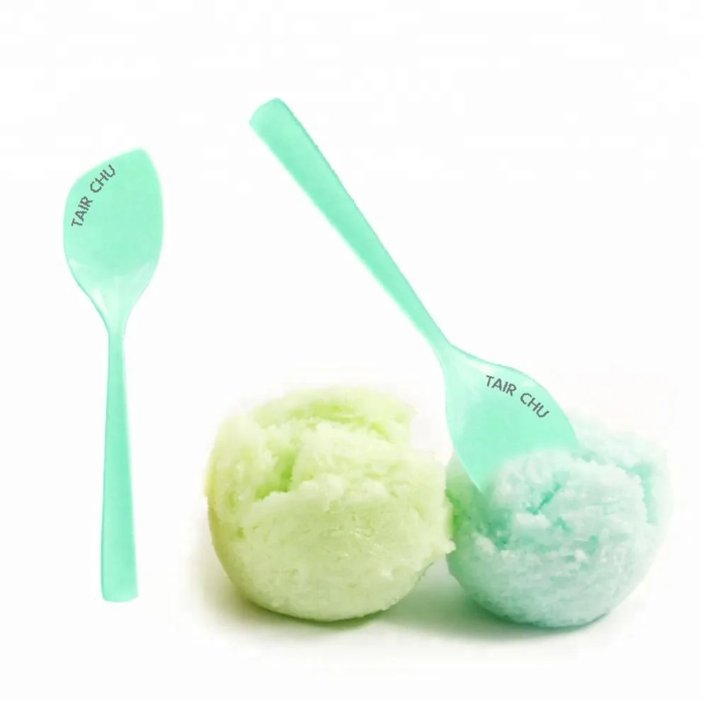 Plastic ice cream spoon.jpg