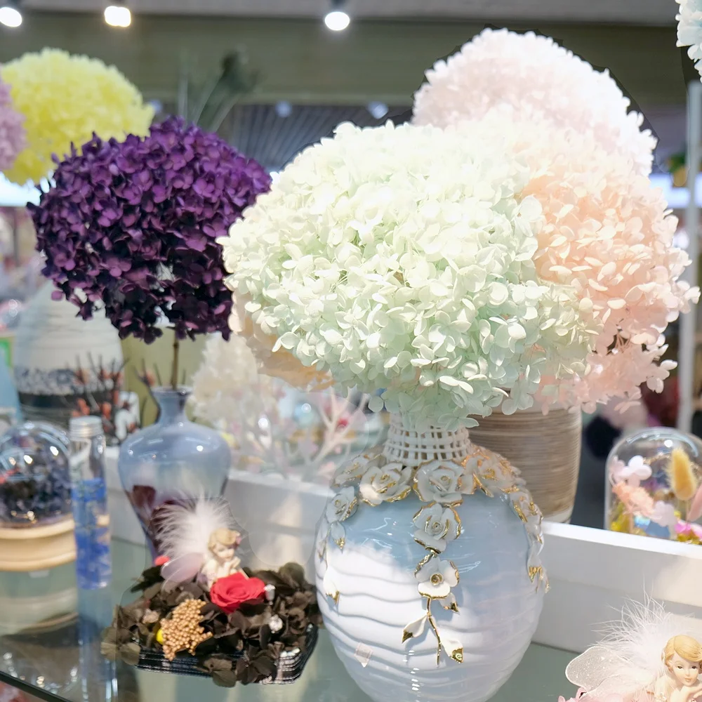 Natural Preserved flowers hydrangea for event centerpieces