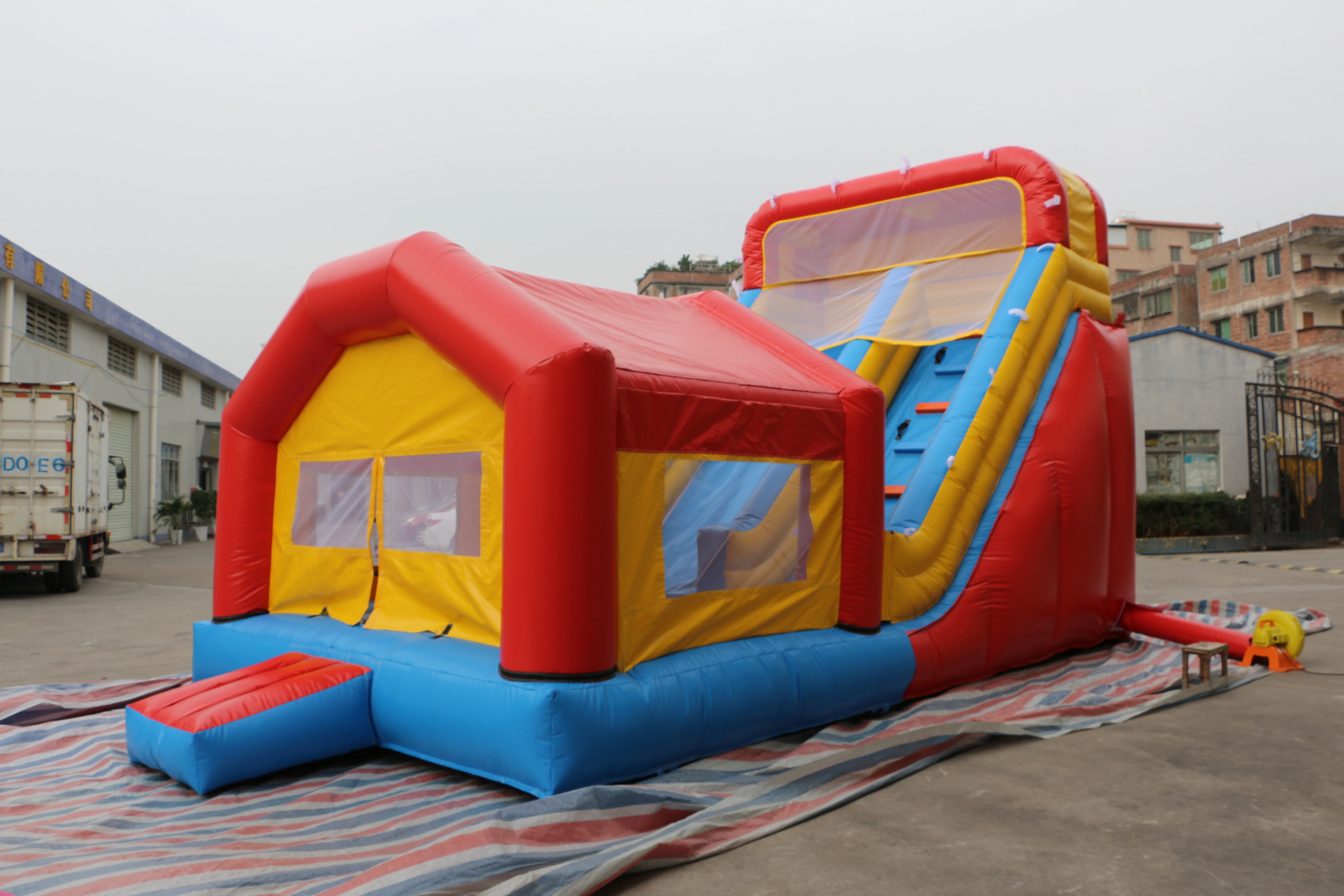 Бестселлер 8*4*5 м надувной комбинированный замок с горкой коммерческое использование надувная наземная горка для детей
