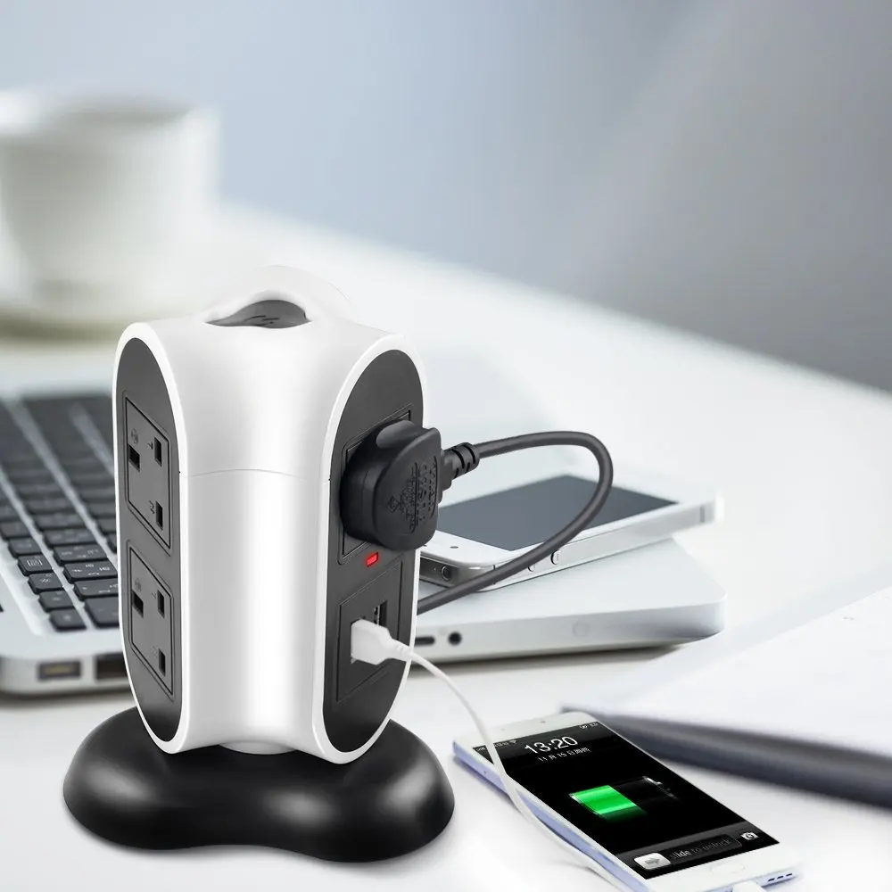  Сетевой фильтр для защиты от перенапряжения с 2 USB-портами и несколькими