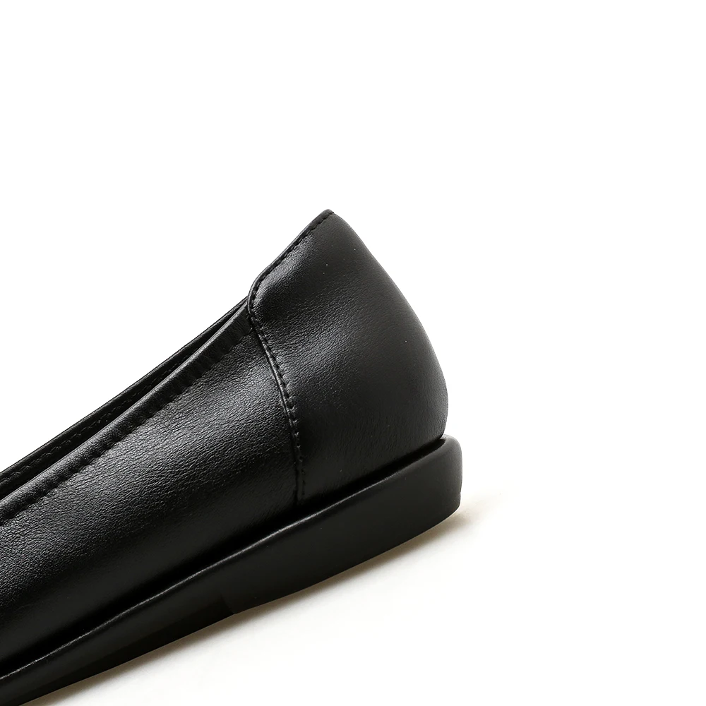 
Decorative plush Woman black leather loafer flat pumps comfortable 