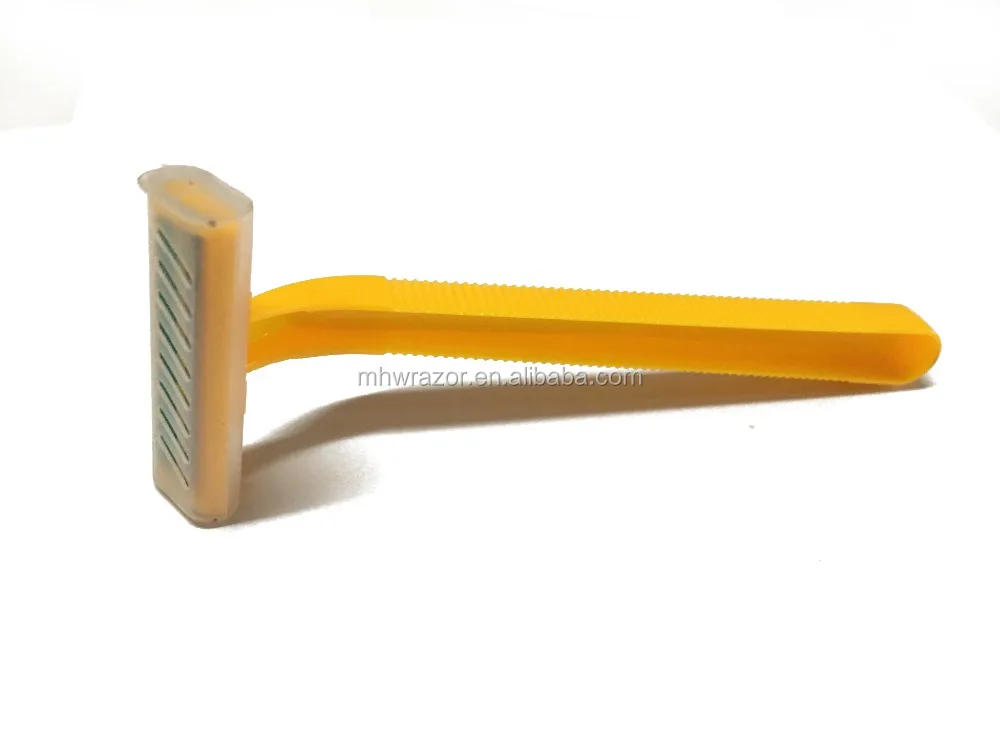 
Twin Blade Disposable Razor With Plastic Handle assembled by machine 