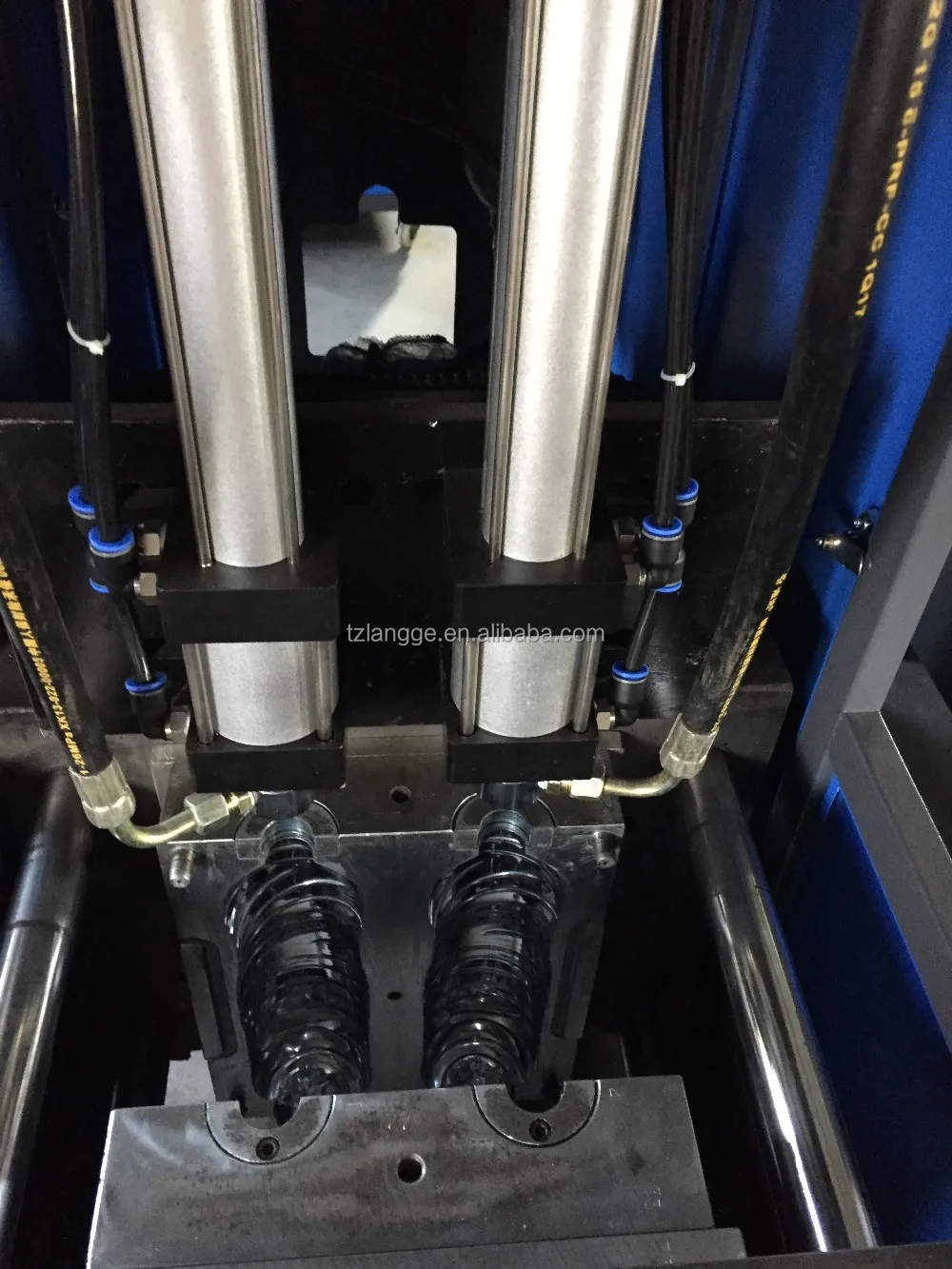 
LGB-3L cheapest semi automatic pet bottle blowing machine price for sale, bottle making machine 