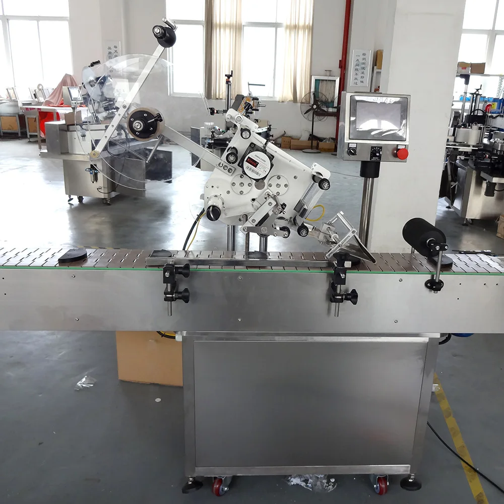 YM210 Automatic carton bottle jar top side flat labeling machine for plastic egg box sticker labeler applicator
