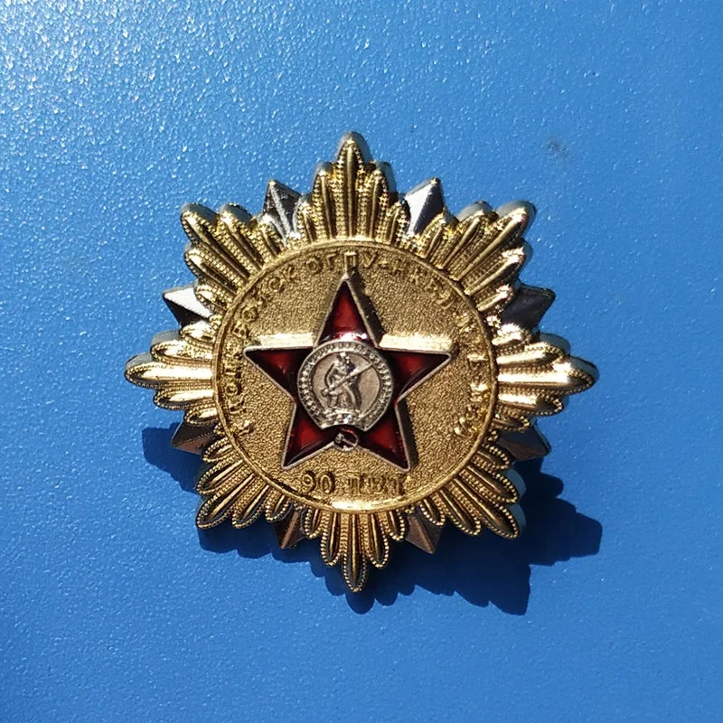 Promotional Hot Selling Custom Logo Gold Plated Star Design Badge Zinc-alloy Metal Badge with Butterfly Clutch