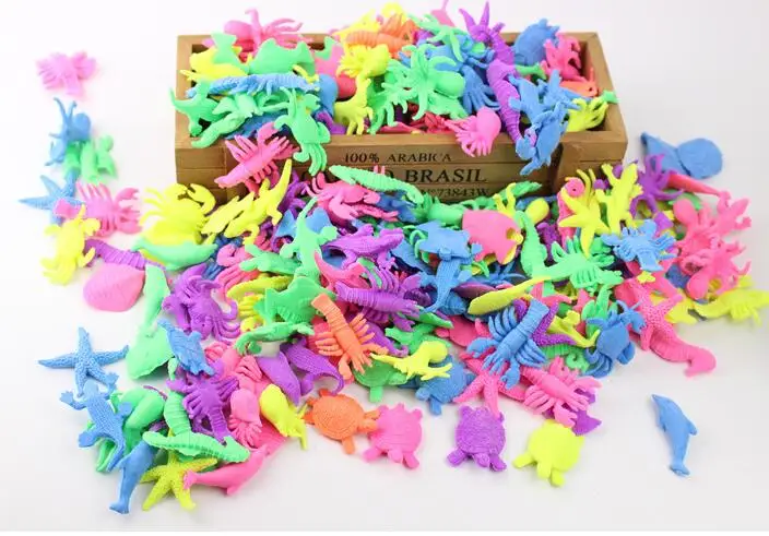 24 Pack Card Water Growing Sea Life Creatures 1pc/card Expandable Creatures Animals Amazing Toys