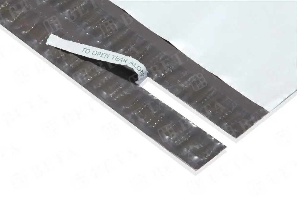 Poly Mailers Custom Strong Adhesion Clothes Packaging Plastic Bags Heavy Duty Poly Mailer Courier Bag for Clothing Packing