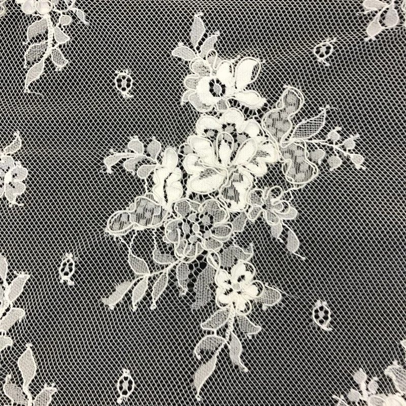 Textile Tulle Eyelash Lace Fabric French Bridal Voile Lace Fabric with Heavy Cord