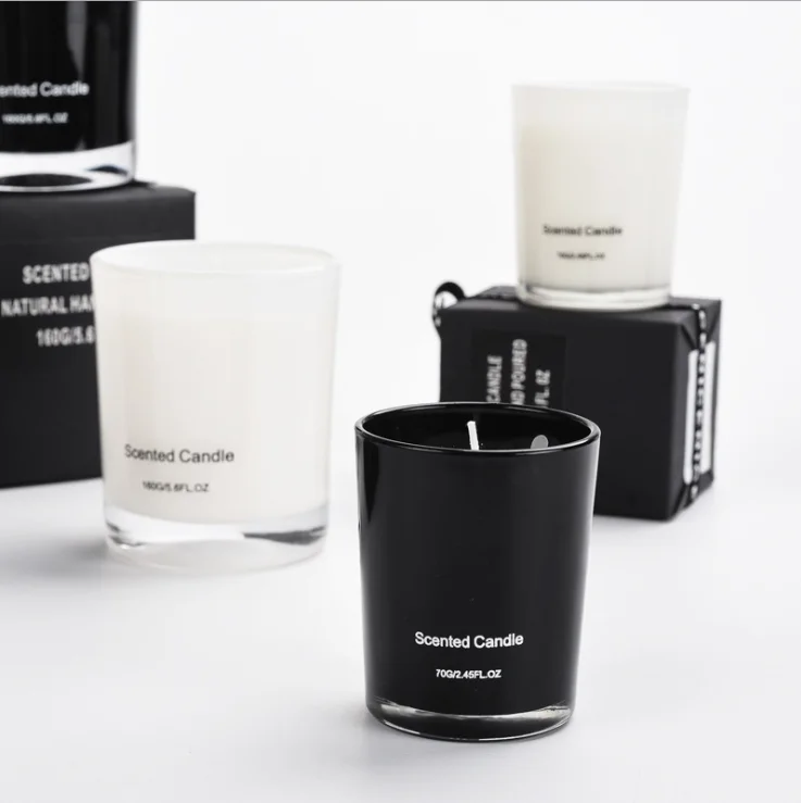 Wholesale Professional Manufacture Decorative Black/White Glass Jar Natural Soy Wax Scented Candles With Wood Lid