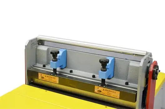 Машина для пробивки бумаги A4 для высечки и замены