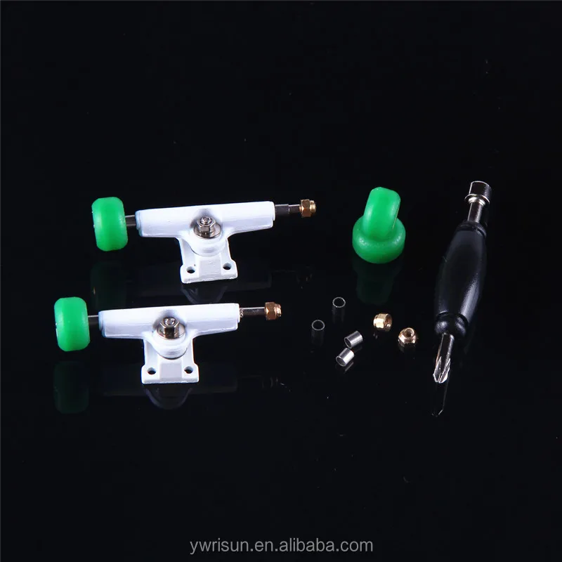 
Wholesale Multi Colors Zinc Alloy Fingerboard 29mm and 32mm Finger Skateboard Trucks 
