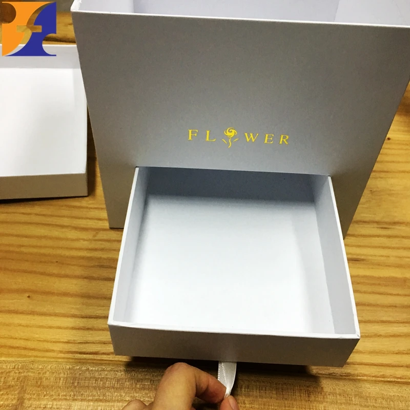 Wholesale cajas de carton para regalos paper bag design flower bouquet square design paper luxury flower gift packaging box