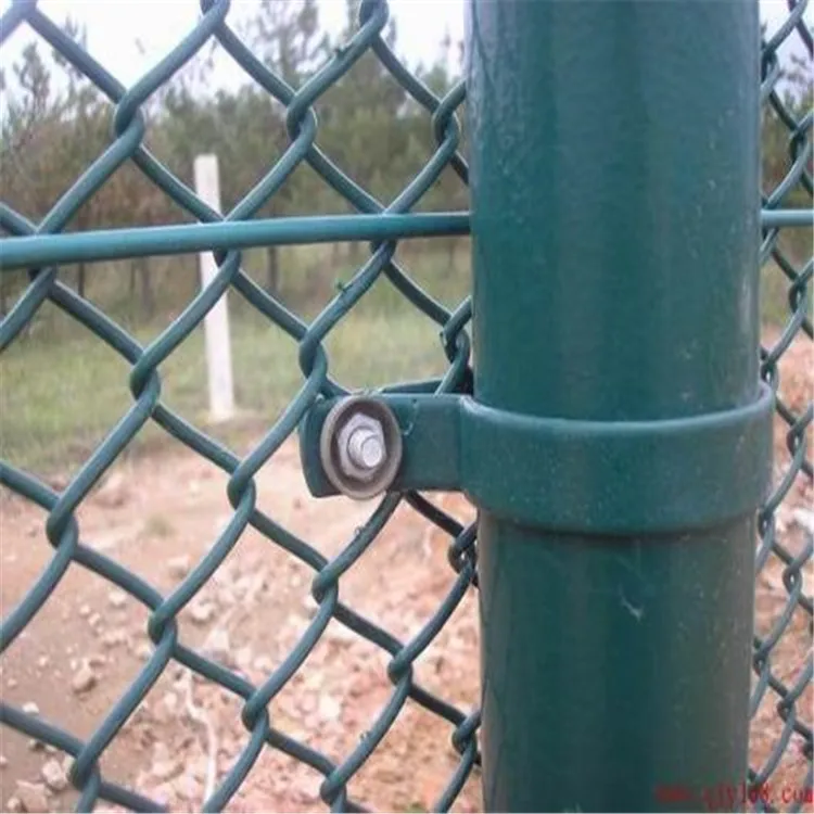 High Tensile Strength and Flexible 9 Gauge PVC Coated Chain Link Fence Fabric in Roll for Fencing Enclosures