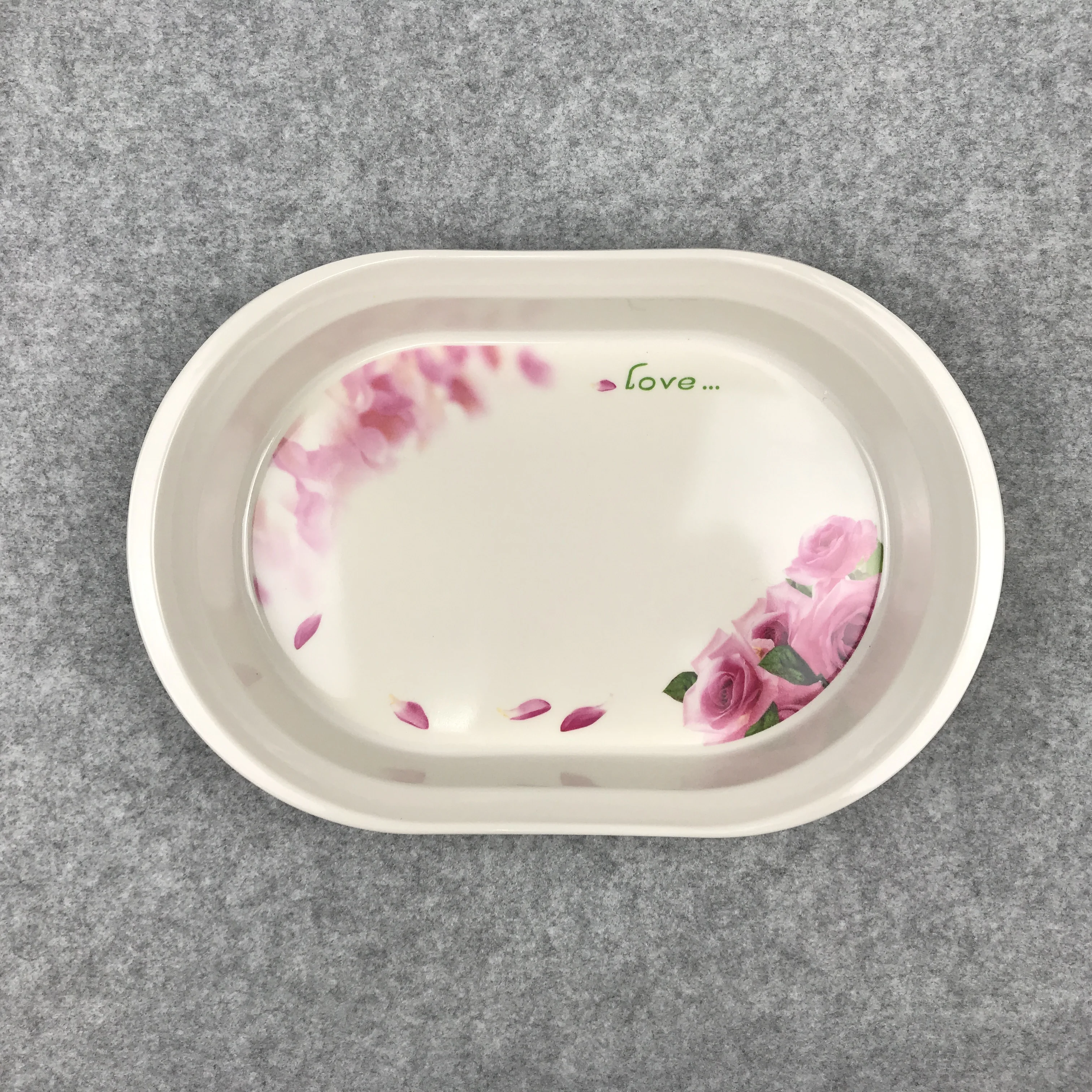 Plastic crayfish serving deep food dinner plate