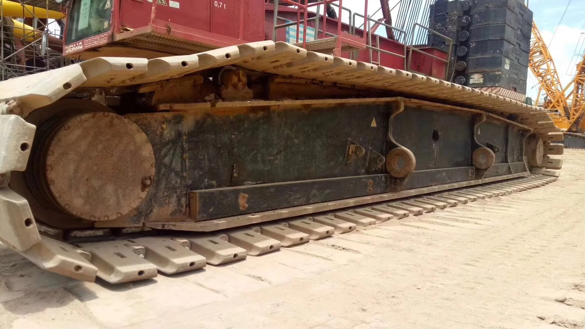 Demag CC2500 used crawler crane Demag 450Ton used hydraulic crane Germany crane for sale