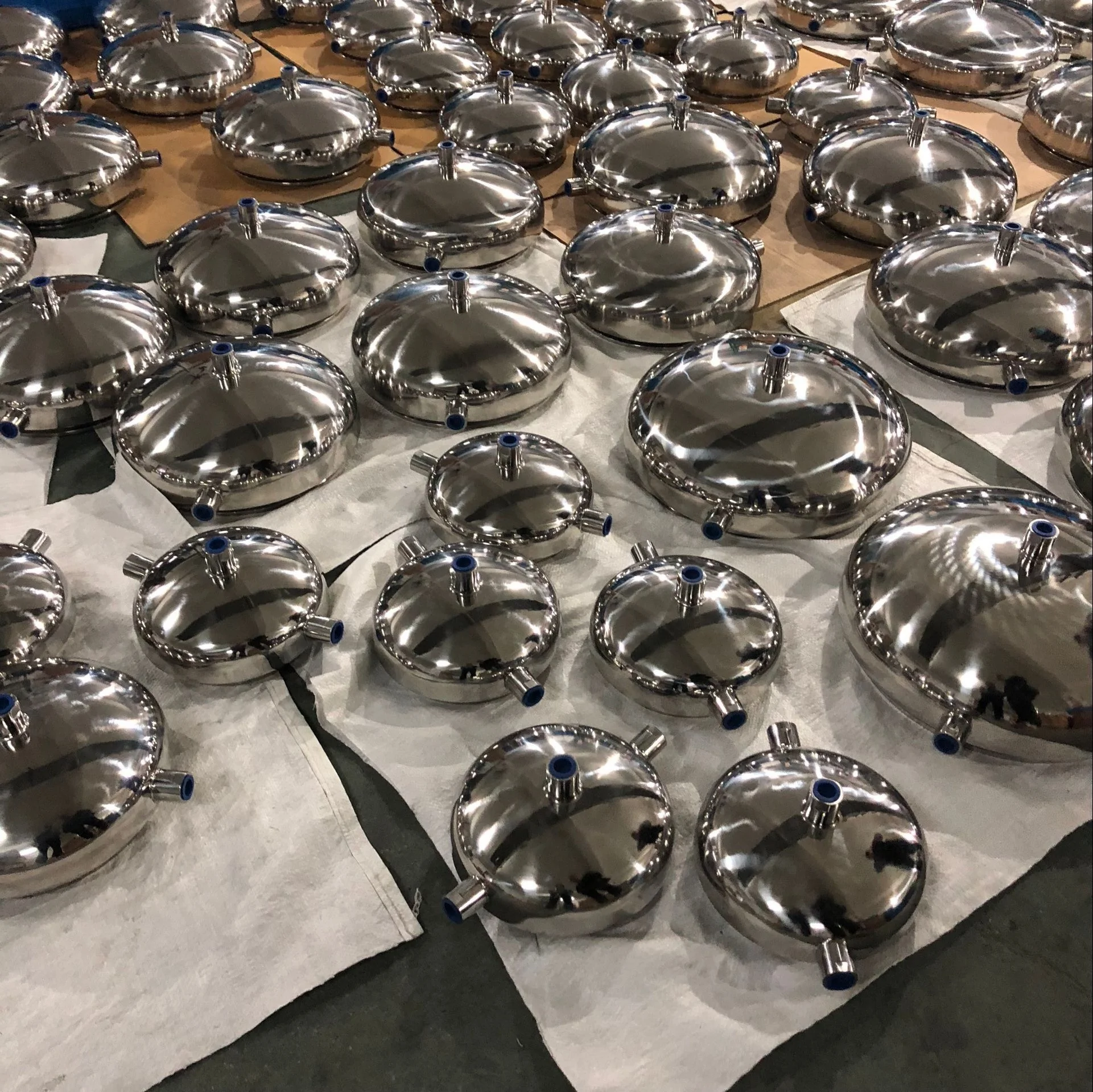 Stainless Steel TriClamp Jacketed Columns With Welded Rounded Bottom Base with female threaded port