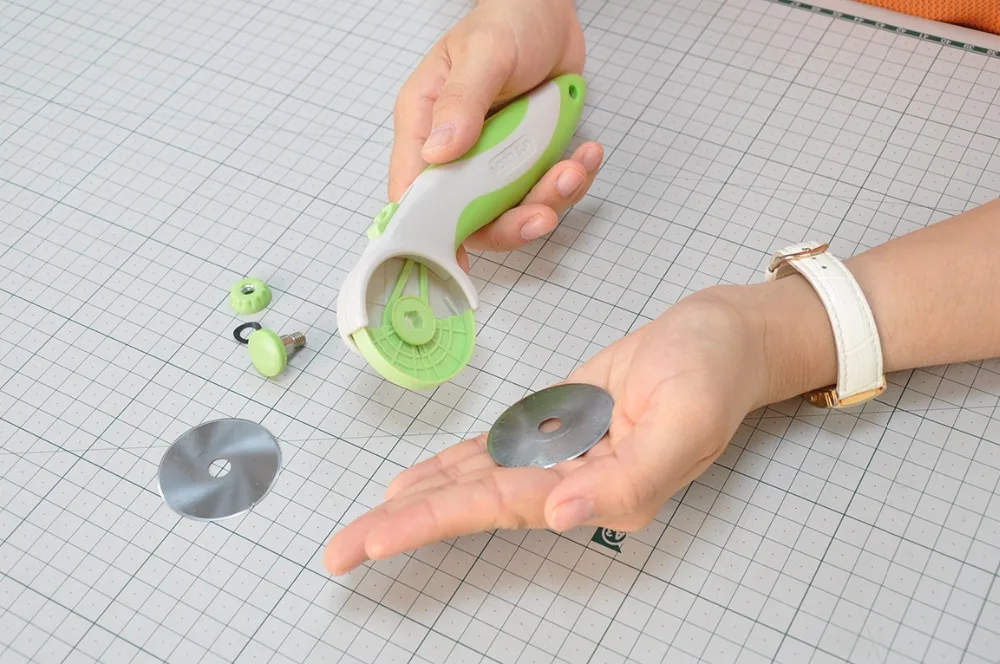 Замена вращающегося резака 45 мм лезвия из нержавеющей стали