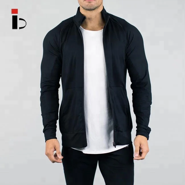 Спортивная мужская куртка из полиэстера
