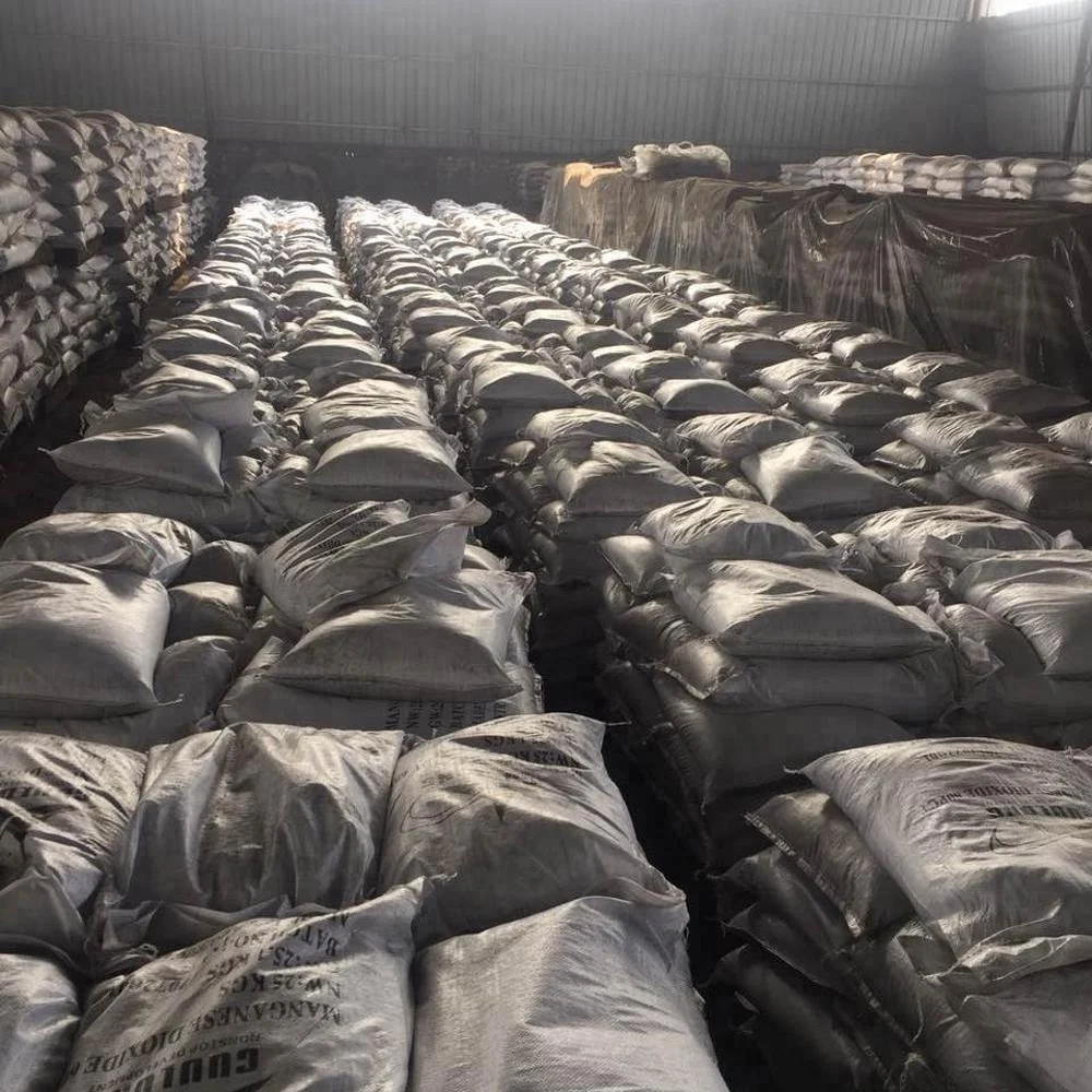 Factory Price MnO2 Powder Manganese Dioxide 70%