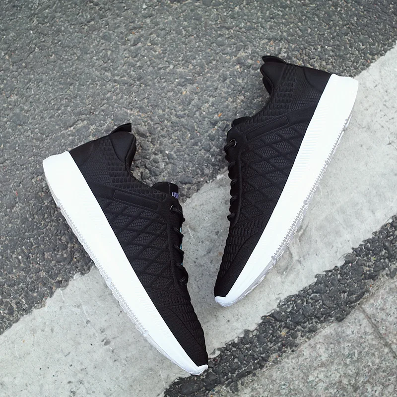 2019 China Factory Supply Genuine Gents Flat Sports Shoes Casual