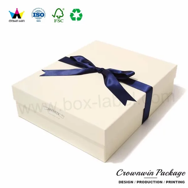 
Luxury Custom Paper T-shirt Clothing Packaging Box 