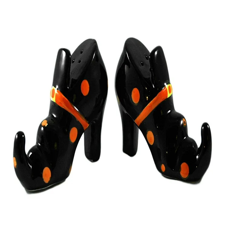 Hot Sale Personalized Handmade Witch Shoe Salt & Pepper Shakers