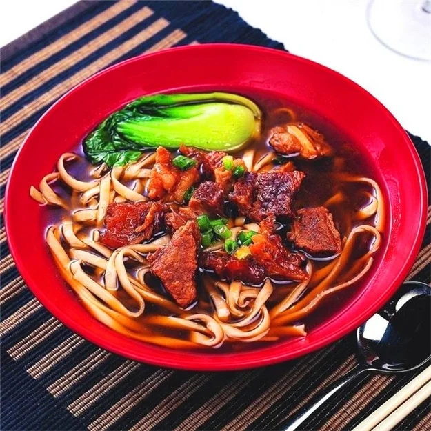 2019 Blades Pasta Making Machine Automatic Noodle Maker Automatic Operated Spaghetti Pasta Cutter Noodle