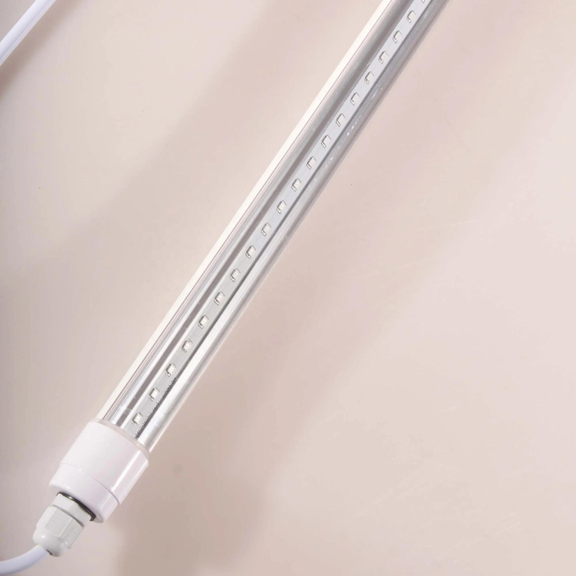 Ip66 waterproof 345nm red 450nm blue cob full spectrum transparent waterproof Tube t8 led grow lights