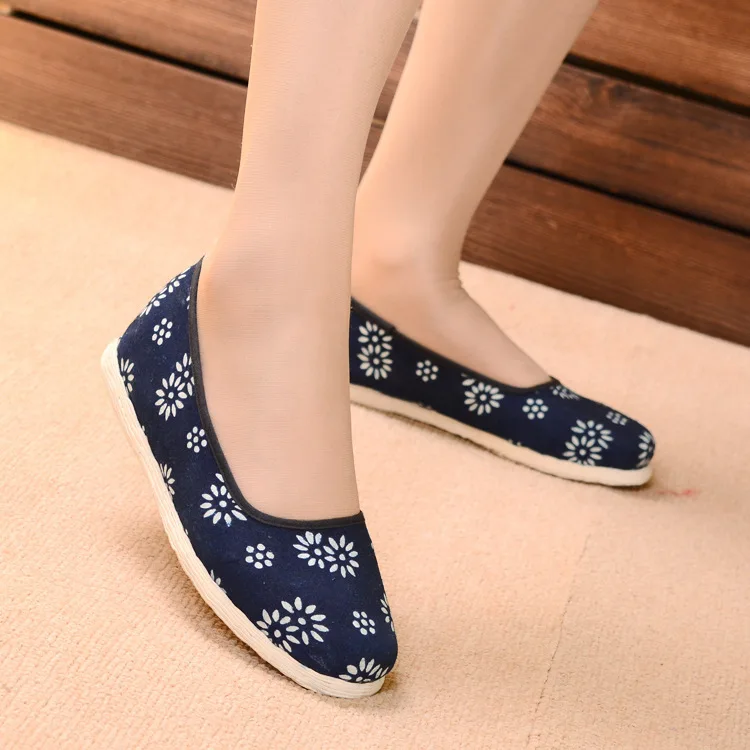 
Indoor beautiful Printing Canvas casual shoes for female 