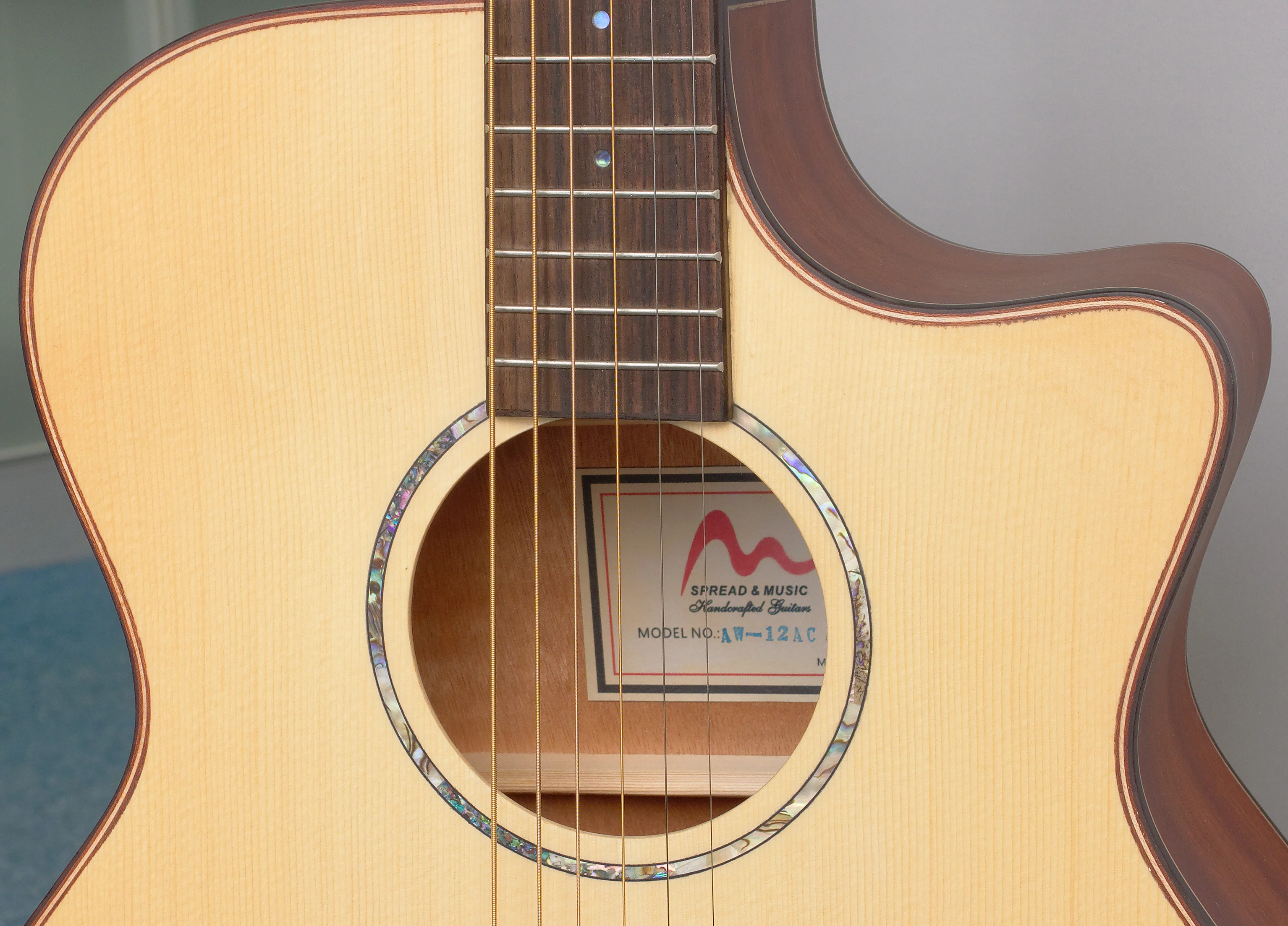 41 inch Spread Music OEM wholesale hot sale quality spruce high-end acoustic guitar great sound AW-12AC guitar