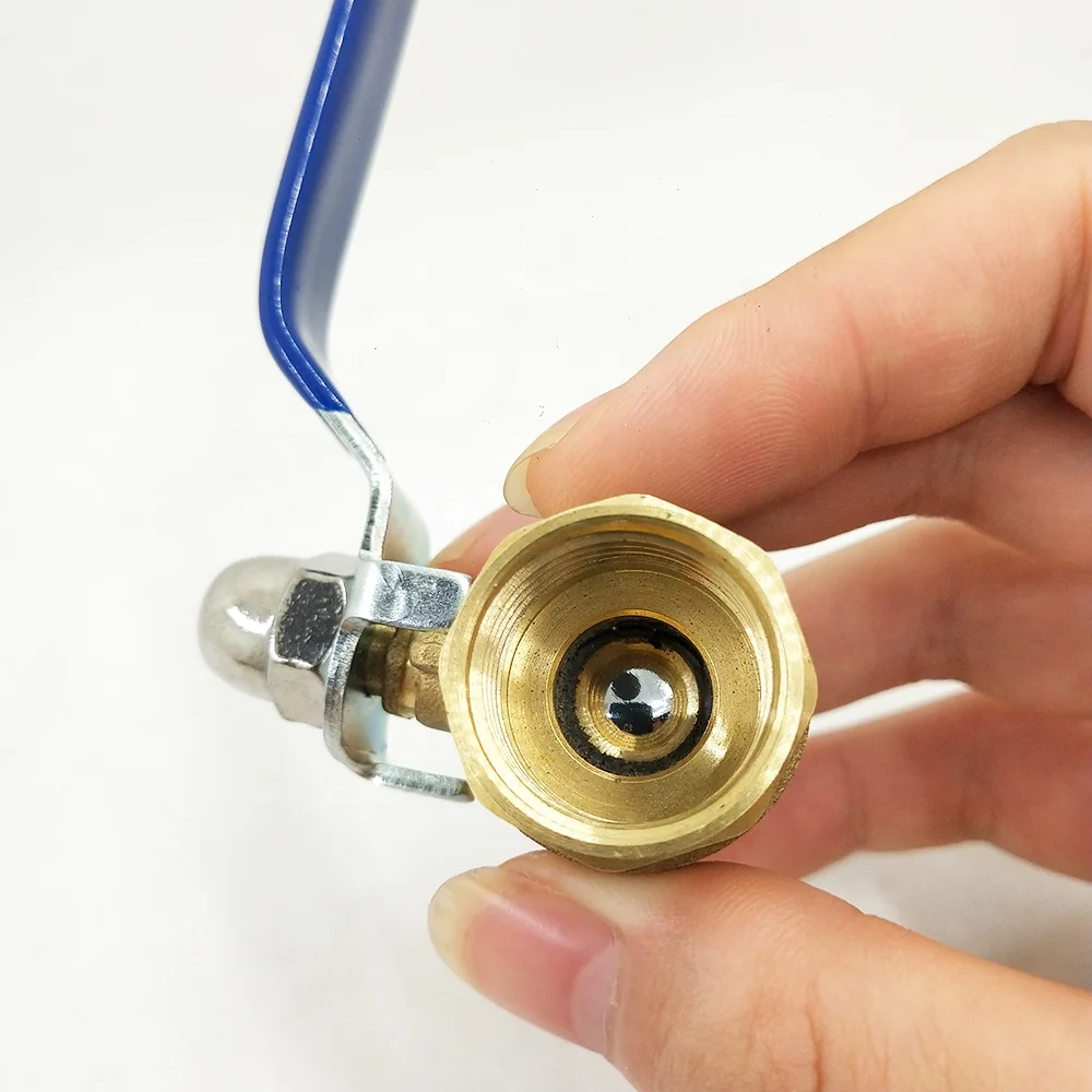 
PN16 BSP Thread PTFE Seal DZR Brass Ball Valve DN15 