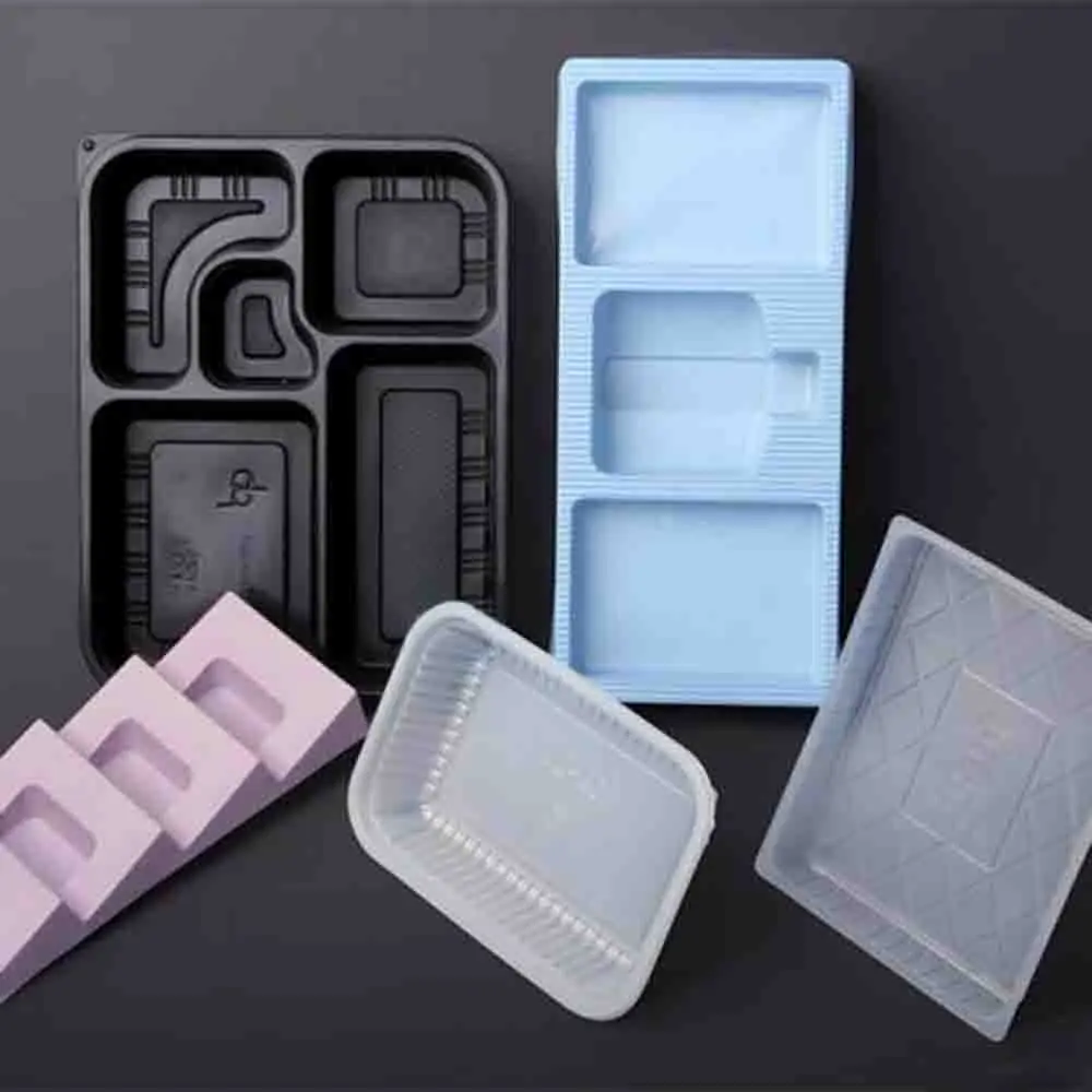 Автоматическая Термоформовочная Машина компактного типа 2