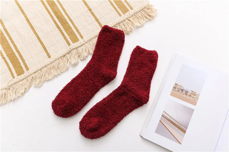 
Custom wholesale winter soft comfortable cosy plain unisex warm fuzzy socks 