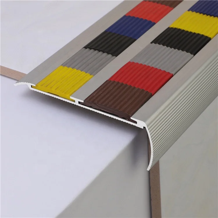 Wholesale Free Sample Customized Aluminium Non Slip Stair Nosing