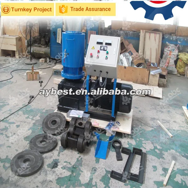 Недорогие электрические опилки, кукурузные стебли, арахисовые скорлупы, сельскохозяйственный пресс для отходов, древесные стружки, машины для производства гранул