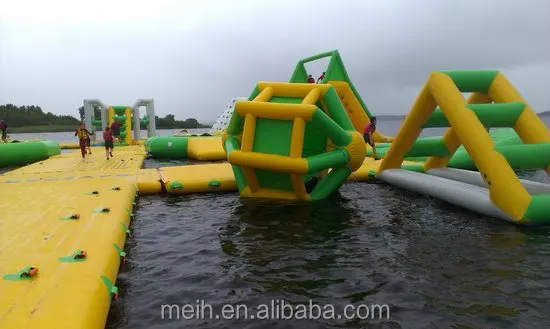 factory price commercial inflatable floating water park
