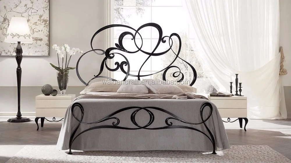 Modern style iron double bed