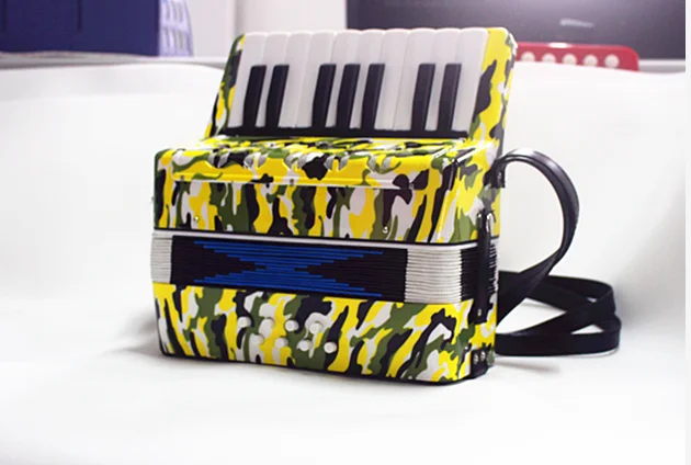 17 key 8 bass Eco-friendly and non-toxic ABS plastic accordion for children for sale