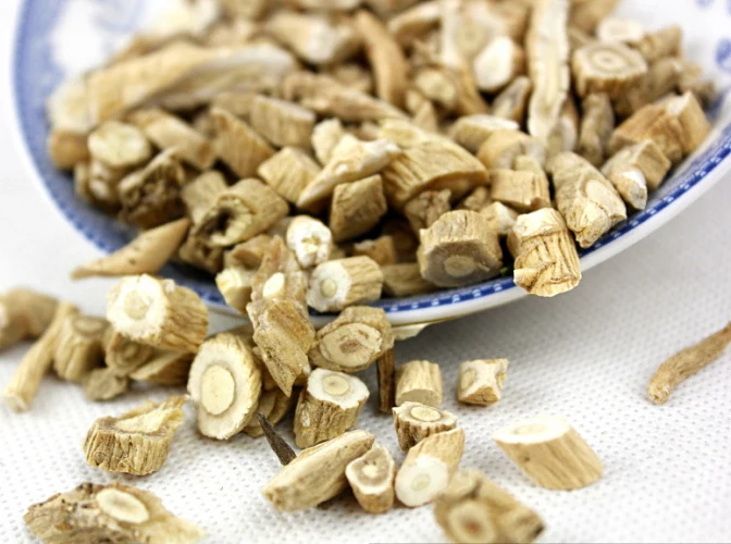 
Organic Chinese Herb- Indigowoad Root Cut 