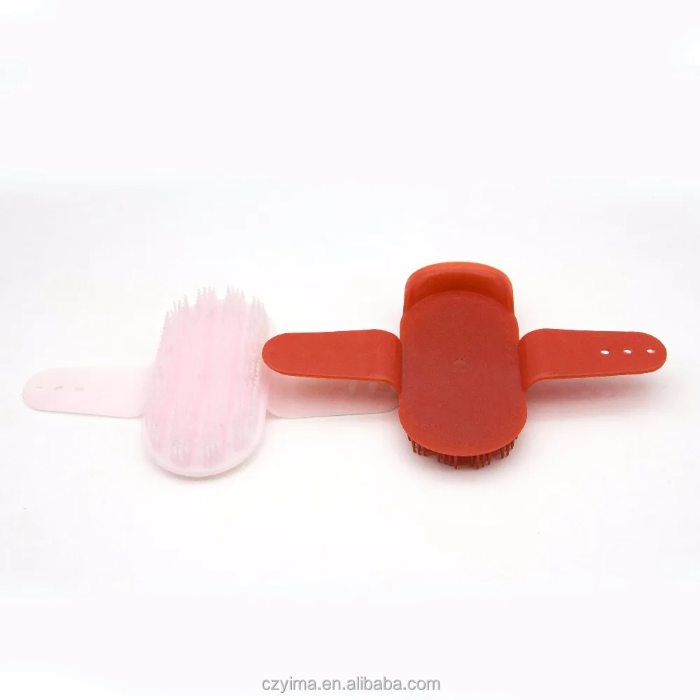 Colorful Big plastic horse curry comb