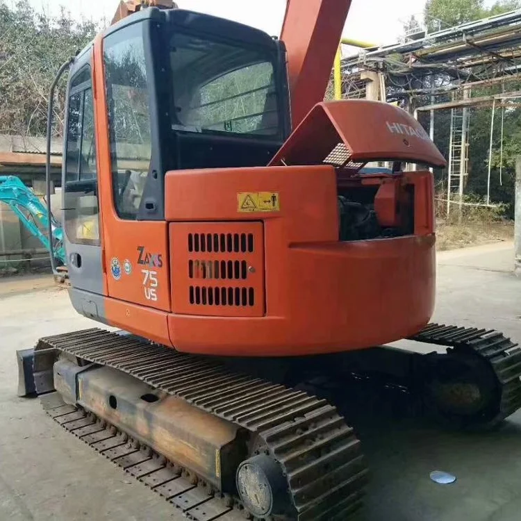 Б/у экскаватор Hitachii ZX75US б/у экскаваторы Hitachi ZX70 ZX75 7